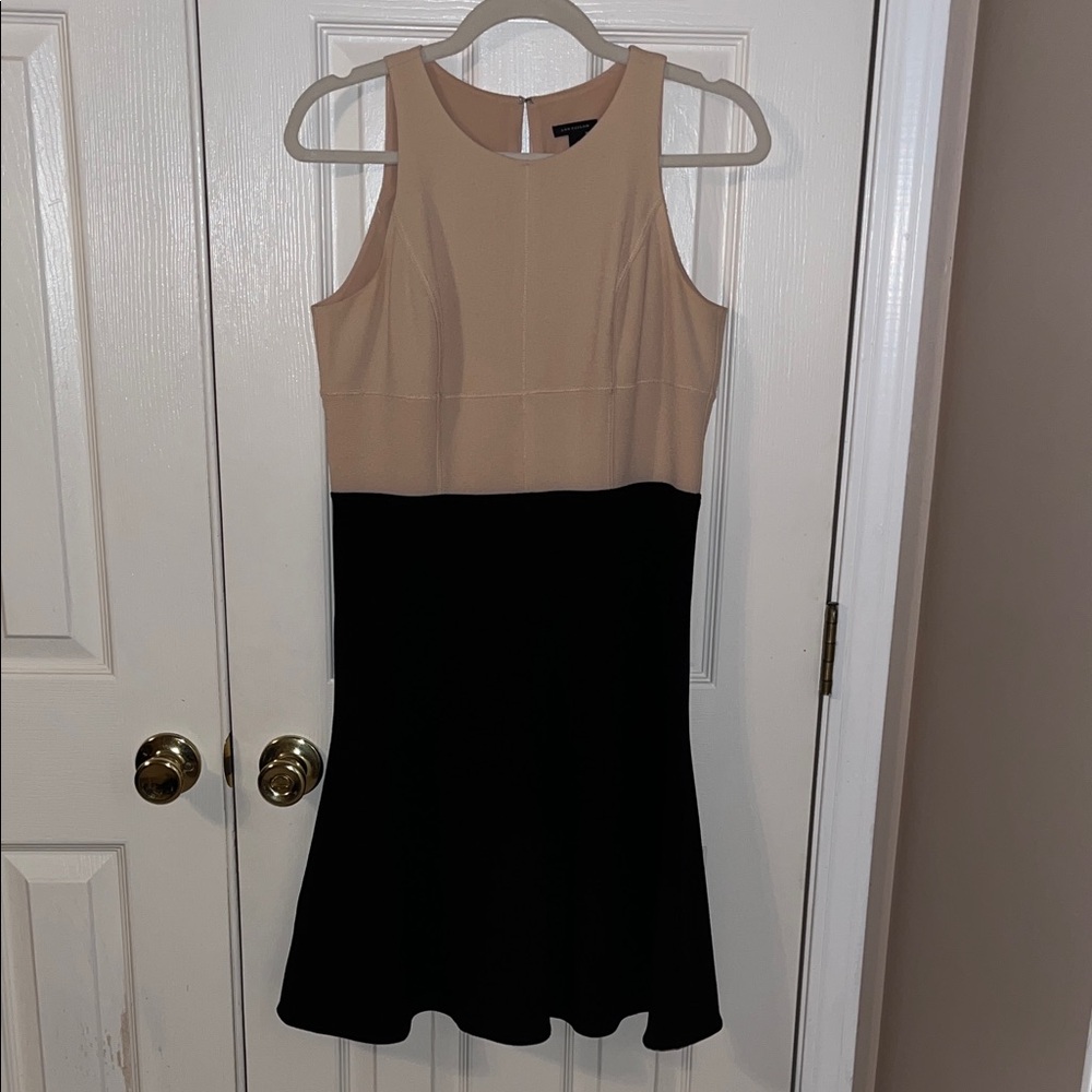 Ann Taylor Classy Tan and Black Sleeveless Dress
